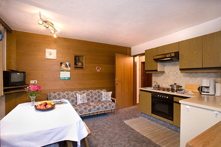 Ferienwohnungen Plattner Längenfeld Zimmer foto