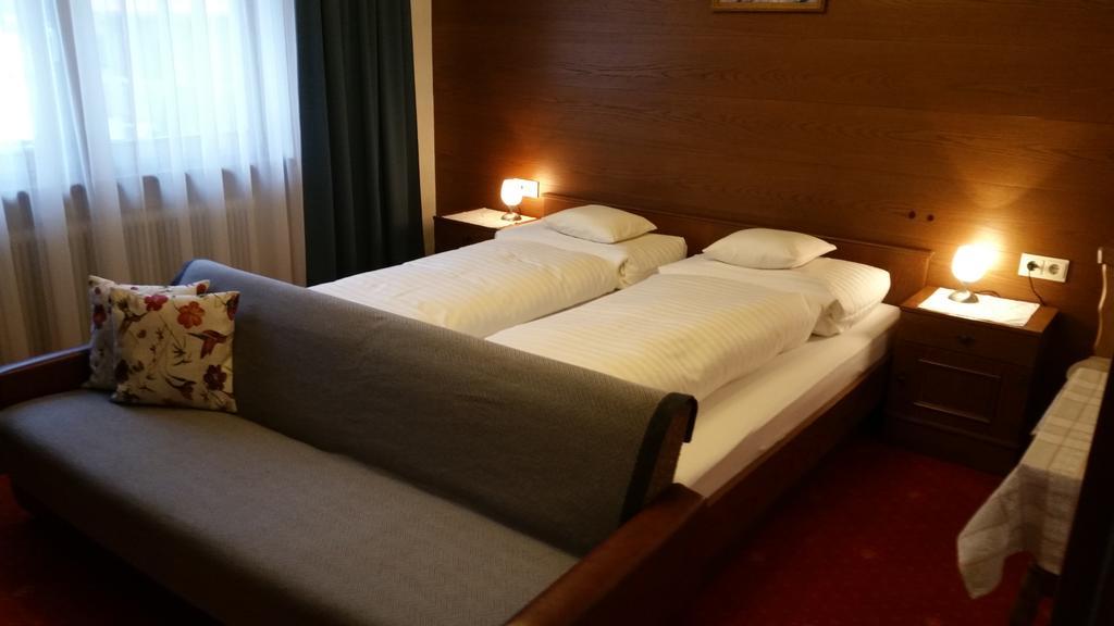 Ferienwohnungen Plattner Längenfeld Zimmer foto